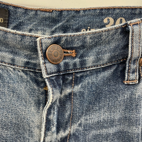J crew broken in boyfriend blue distressed jean - Picture 9 of 13